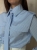modna stylowa niebieska elegancka bawełniana koszula damska MILO La Balancia z długim rękawem w pionowe paski z kołnierzykiem krawatem zapinana na guziki casual smart casual na co dzień do pracy na spotkania kobiecy krój polski produkt